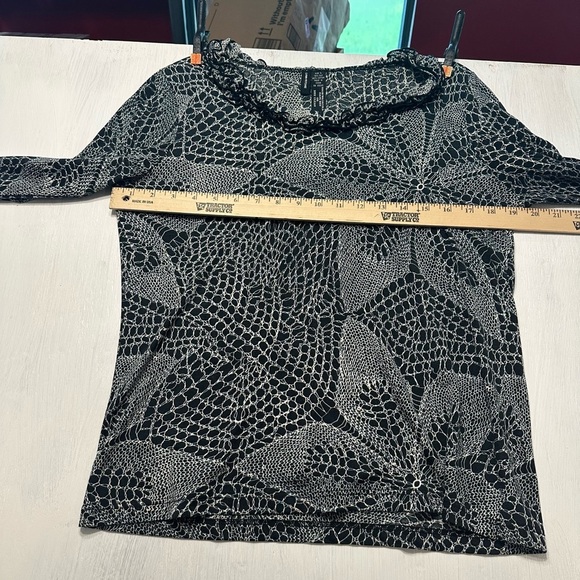 Lynn Ritchie Black & White Abstract Print Blouse | Size L | Silk Cotton Blend - Picture 2 of 6